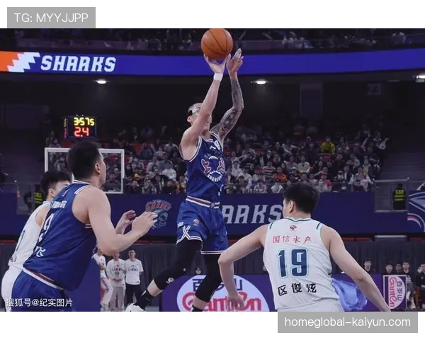 上海队六人得分上双 多点开花模式让对手防不胜防